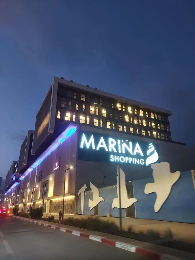 Luxury Downtown Apartment Of 80M2 In Front Of Hassan 2 Mosque And Sea From Family , Pour Famille , Interdit Couples Araabic Non Marie, Forbidden Unmarried Araabic Couples Basement Car Park Casablanca